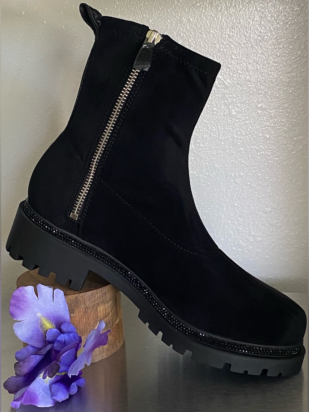 DKNY BLACK LUG SOLE ANKLE BOOT WITH SIDE ZIPPER AND DECORATIVE BLING